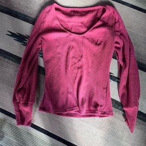 Pink pullover round neck sweater